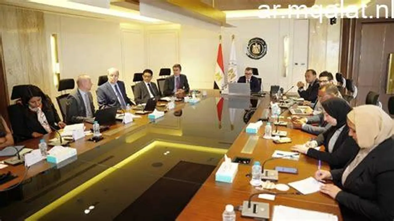 وزير التخطيط يبحث مع البنك الدولي تعزيز آليات جذب الاستثمار الأجنبي المباشر